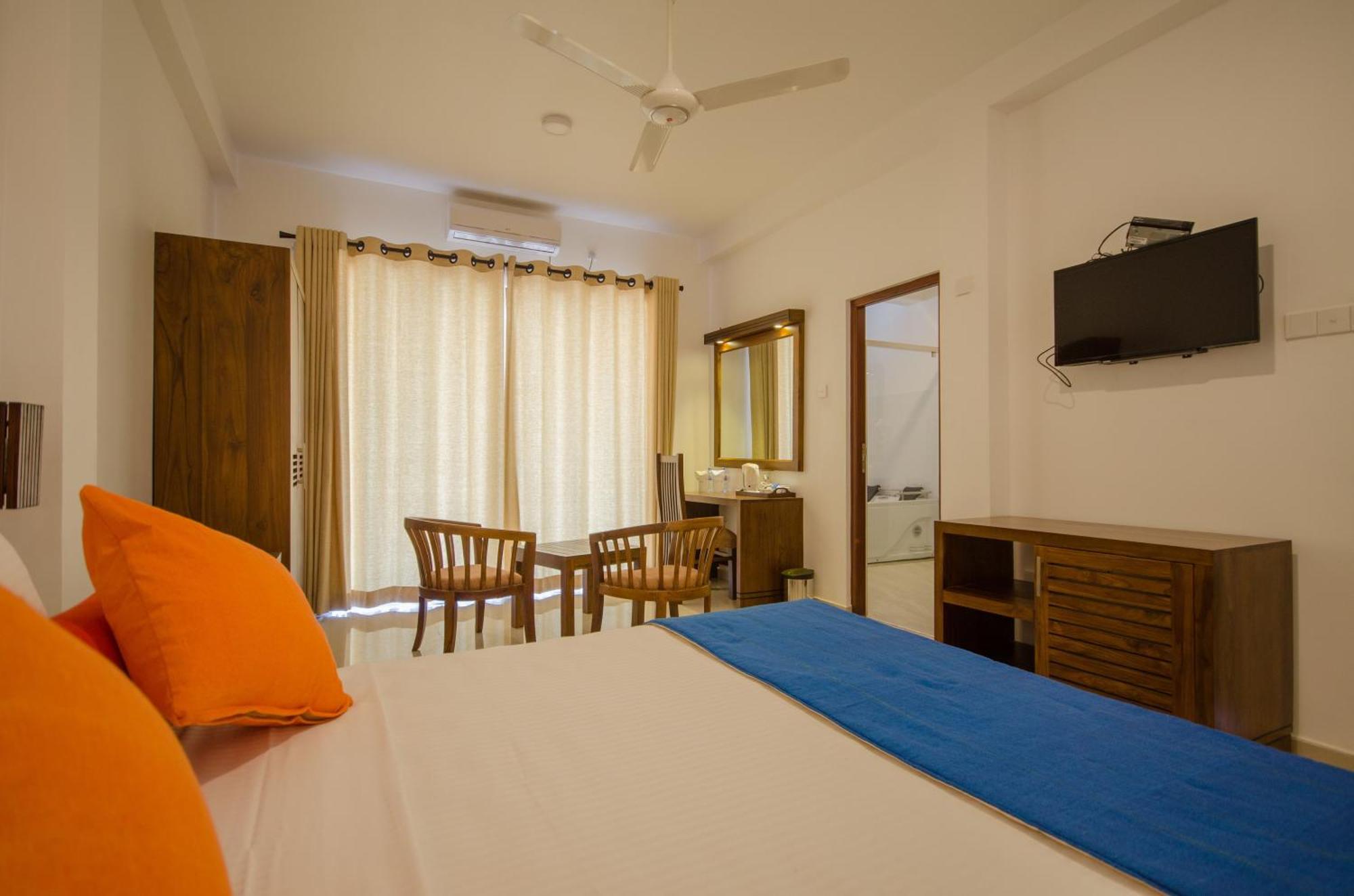 Okwin Resort Kandy Room photo