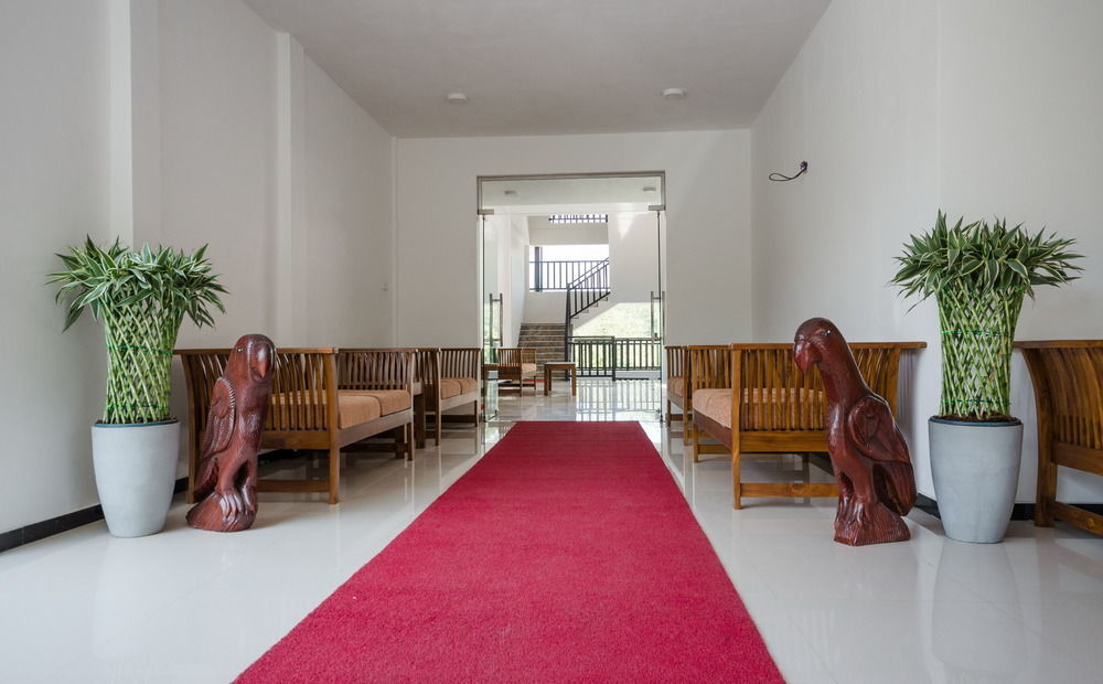 Okwin Resort Kandy Exterior photo